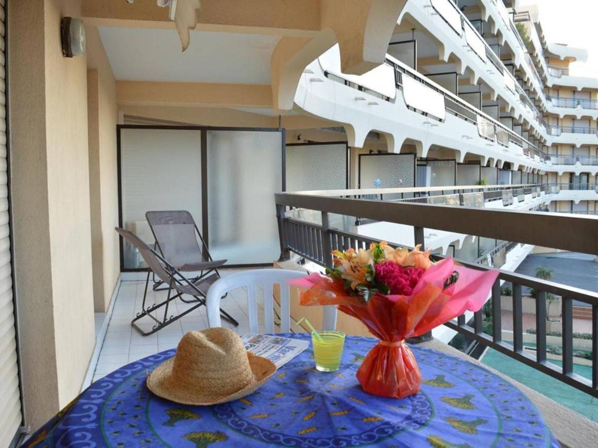 Appartement 2P, 4 Couchages, Terrasse Et Salon De Jardin A 200M De La Plage, Frejus - Fr-1-226A-22 外观 照片